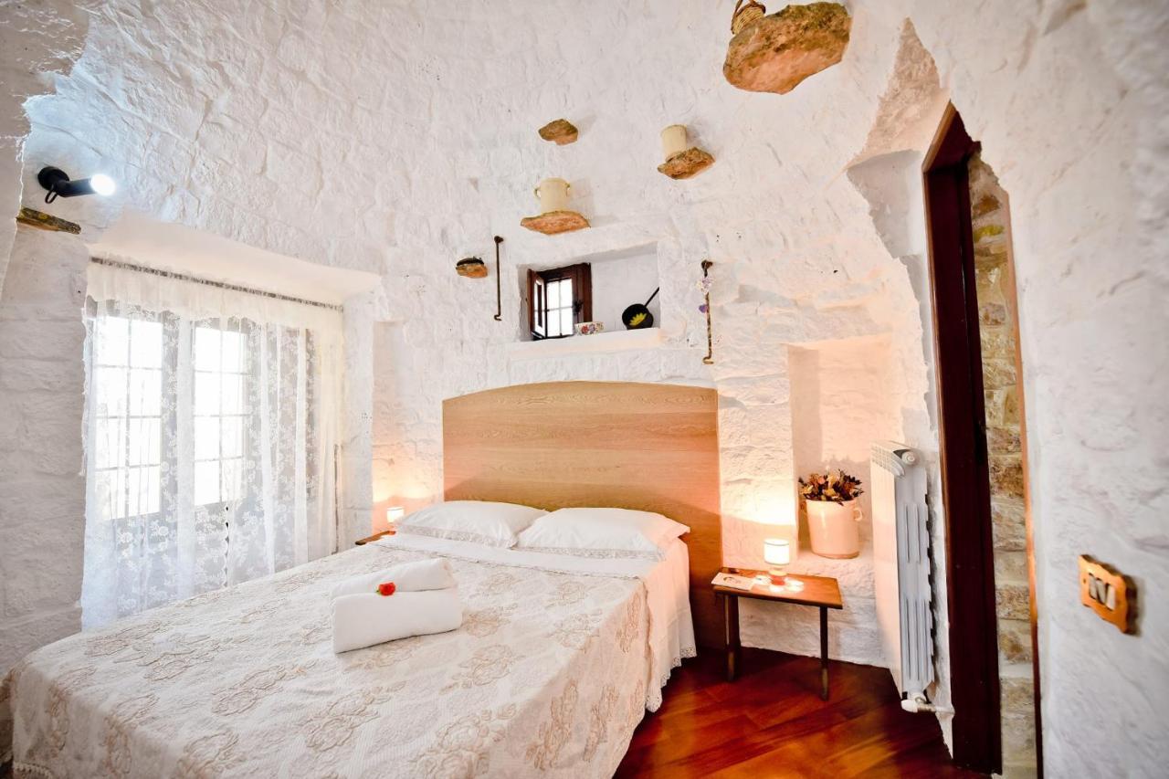 I Cinque Trulli With Swimming Pool Villa Martina Franca Dış mekan fotoğraf