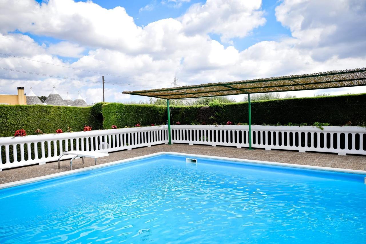 I Cinque Trulli With Swimming Pool Villa Martina Franca Dış mekan fotoğraf
